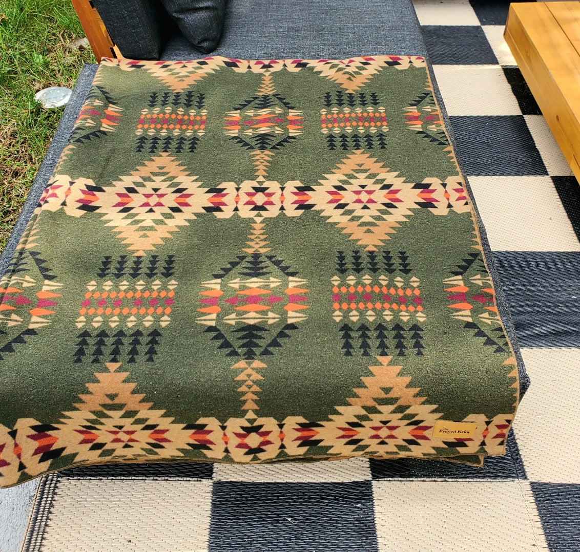 Catskill Camp Blanket in Pine