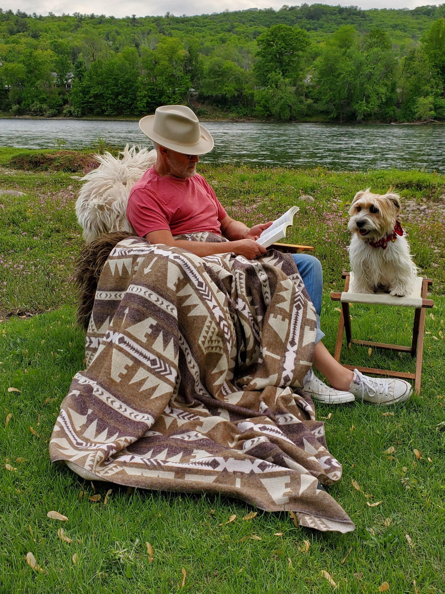Catskill Camp Blanket in Quill