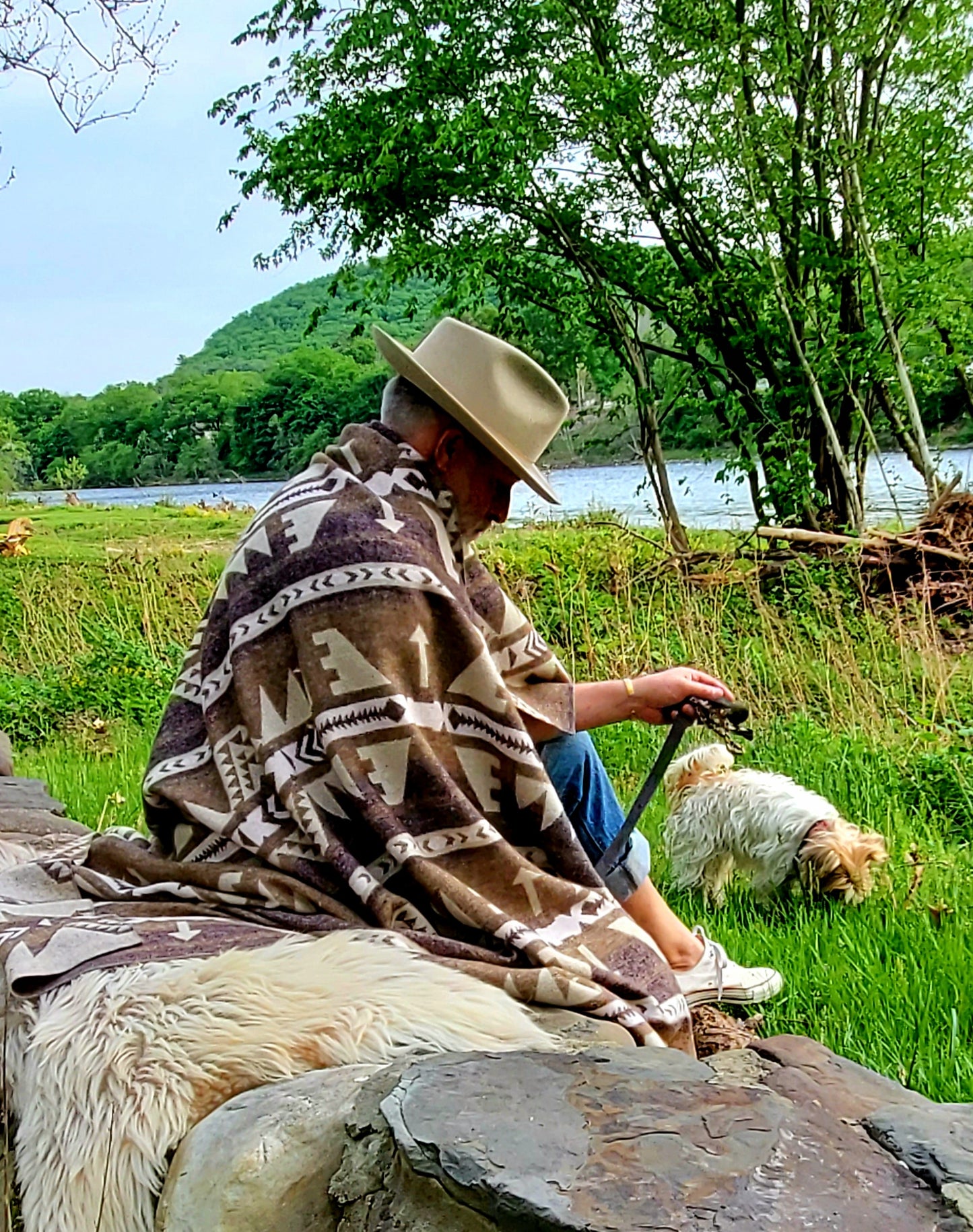Catskill Camp Blanket in Quill