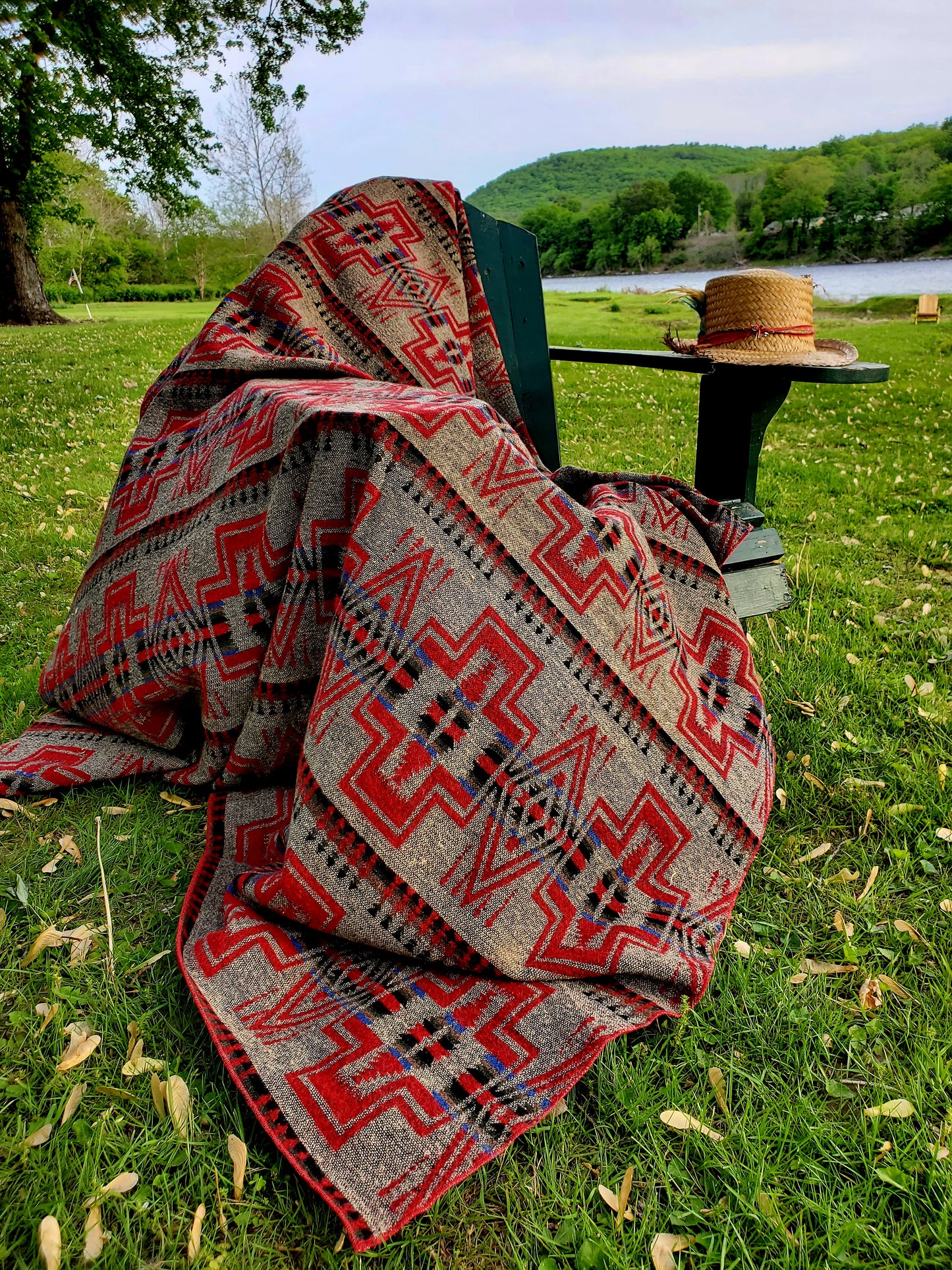 Catskill Camp Blanket in Red