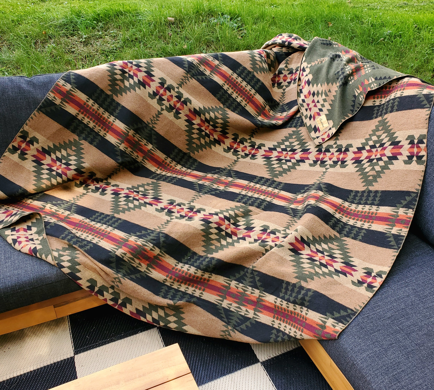 Catskill Camp Blanket in Pine