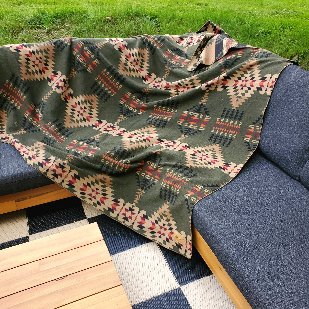 Catskill Camp Blanket in Pine